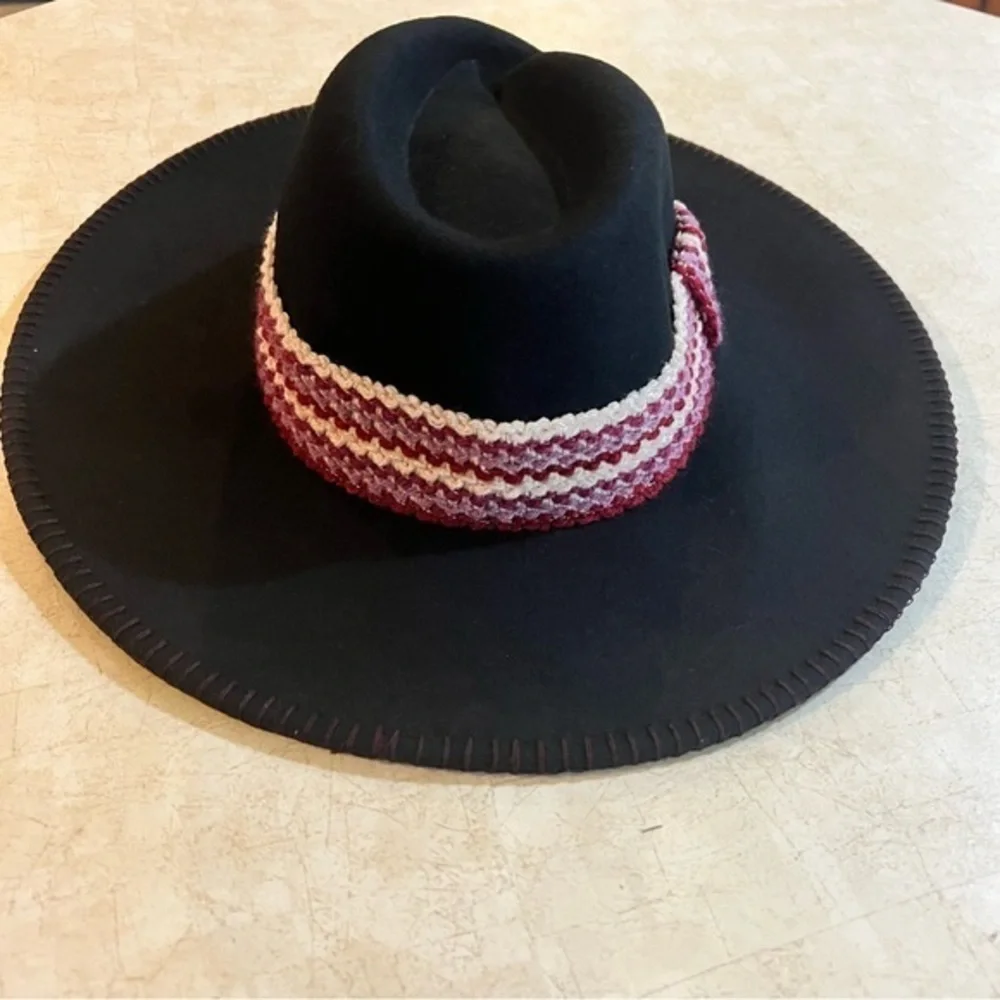 Tirabasso Black Hat NWT Trimmed out in Berry and Cream. Stunning NIP Italian